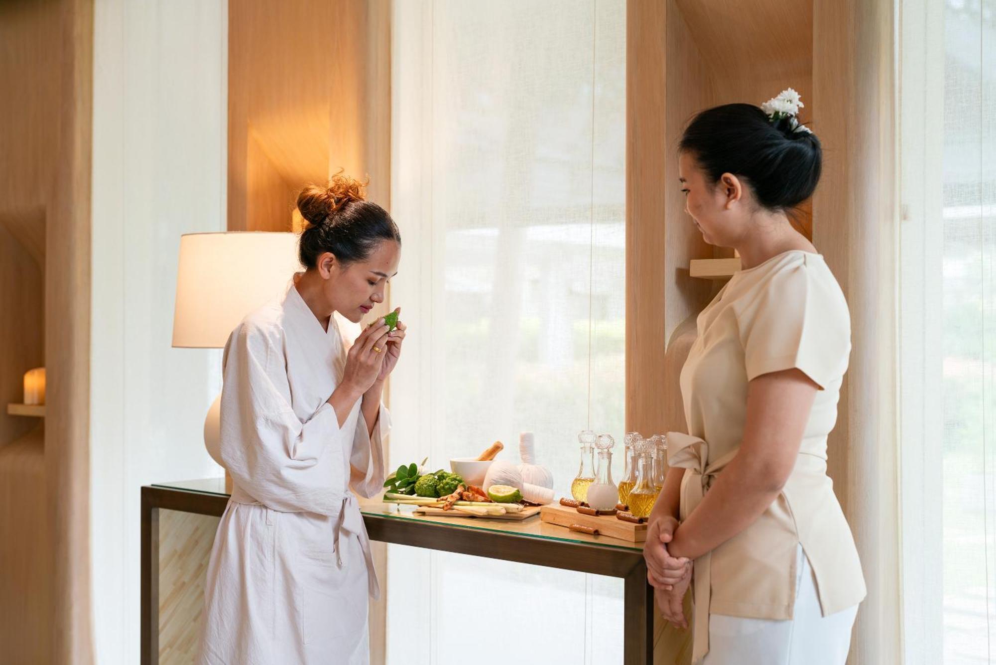 Saii Laguna Phuket Bang Tao Beach  Exterior photo Thai spa